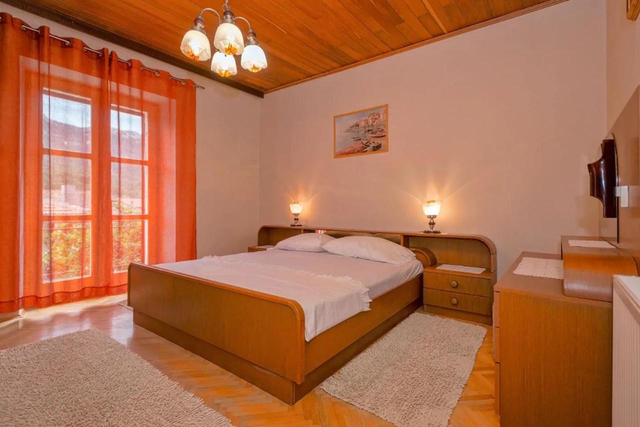 Holiday House With A Parking Space Svirce, Hvar - 17682 Vrbanj Ngoại thất bức ảnh